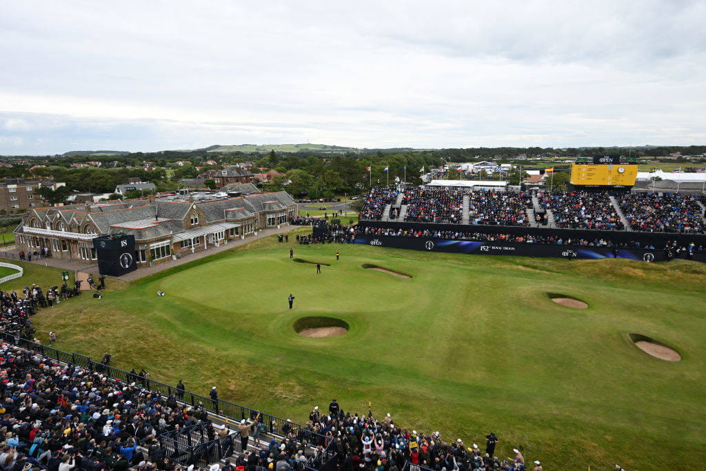 Xander Schauffele on the 18th green at Royal Troon